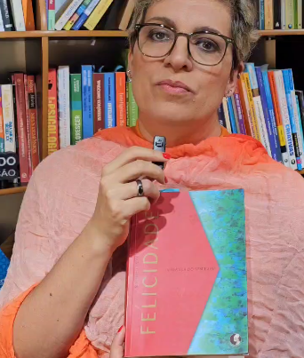 IreneReis- abr25 - Felicidade - ReinventandoaEstante-EDUCADOR21